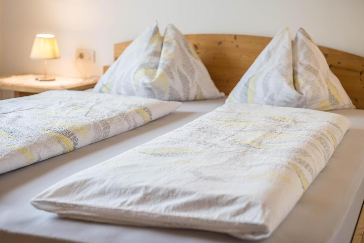 Kreuzhof Rechts Apartment Novacella ภายนอก รูปภาพ