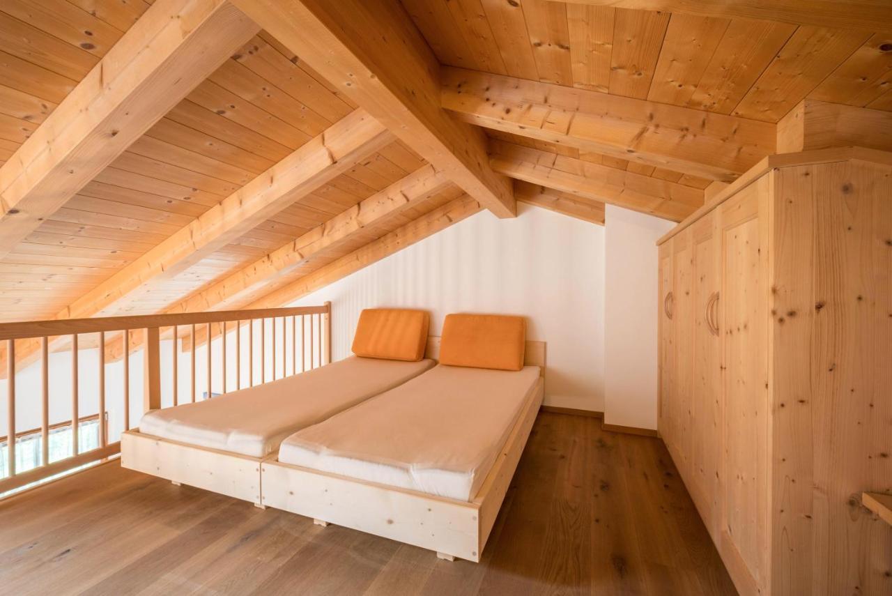 Kreuzhof Rechts Apartment Novacella ภายนอก รูปภาพ